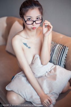 男女做运动